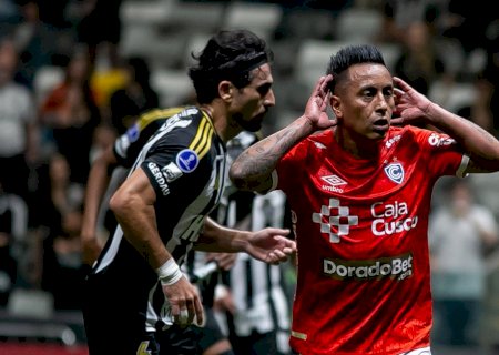 Cienciano provoca Atlético-MG após treinar em quadra de fut7 e classificar em primeiro: 'Valeu, Galo'