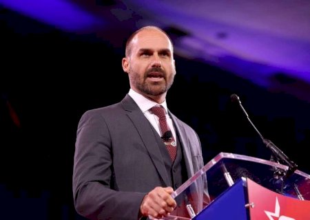 Moraes autoriza inquérito sobre suposta trama de Eduardo Bolsonaro nos EUA