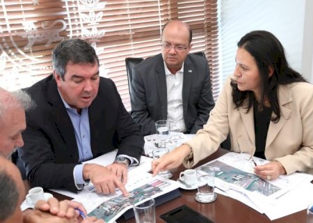 Para escoamento de produção e acesso urbano, Caarapó apresenta projetos de pavimentação ao MS Ativo