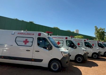 Governo de MS reforça estrutura de saúde do Estado com entrega de ambulâncias para 11 municípios