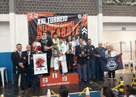 Equipe Shobukan conquista 5ª colocação geral no XXI Torneio Interestadual de Karatê
