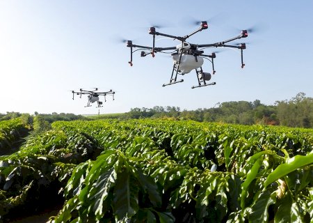 Drones agrícolas ajudam produtores a economizar e aumentar a produtividade no campo