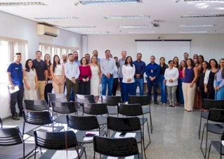 Posse de novos servidores reforça compromisso da gestão municipal com o serviço público