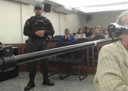 Idosa acusada de esquartejar marido alega ter sido vítima de estupros constantes