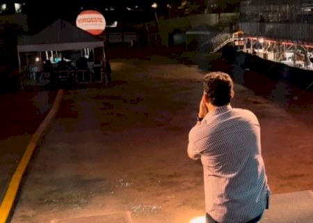 Dupla sertaneja que viralizou ao cantar para plateia vazia anuncia separação