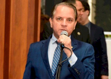 Projeto institui ações integradas para combate ao comércio ilegal de celulares e peças