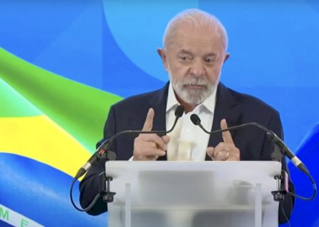 Não importa quanto eu gasto, mas quanto eu levo em viagens, diz Lula
