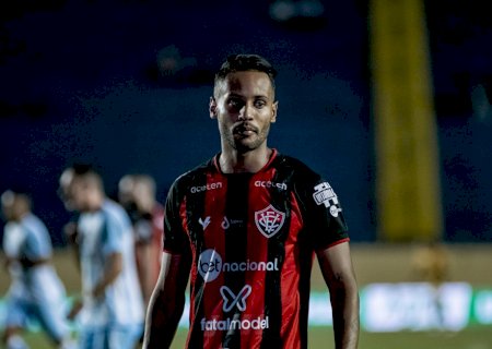 Preso por tráfico de drogas, Mateus Gonçalves foi dispensado de Vitória e Goiás por problemas extracampo