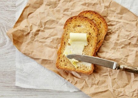 Margarina ou manteiga? Especialista alerta para consumo moderado de ambas