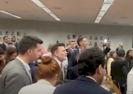 Deputados gritam “fujão” para Haddad em comissão na Câmara
