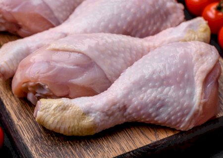 Frango: preços despencam frente à maior oferta da proteína