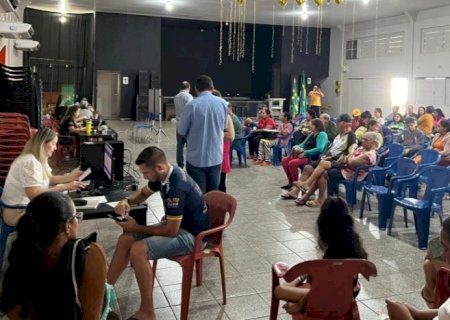 Trabalho de Zé Teixeira garante carteiras de identidade e obras em MS