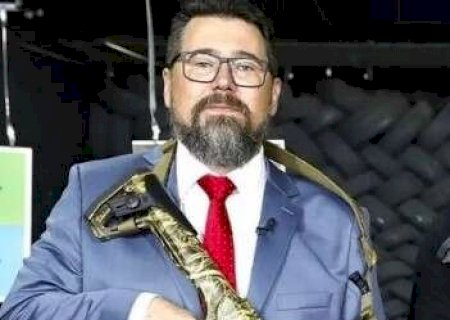 Pollon que criar “Minha Primeira Arma” com dinheiro público