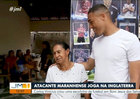 Em pauta no Corinthians, Carlos Vinicius vive jejum de gols há um ano