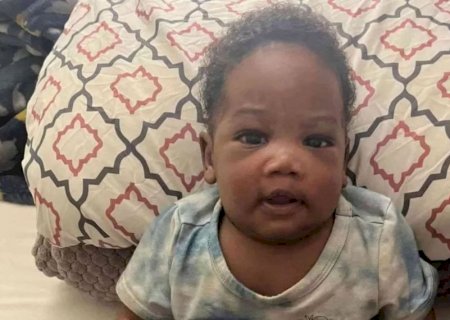 Pai é condenado a 92 anos de prisão por afogar filho de 3 meses em balde com detergente nos EUA