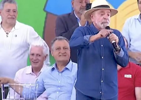 “Vergonha', diz Lula sobre ida de Eduardo Bolsonaro aos EUA