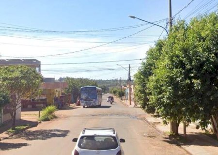 Jovem é baleado ao cantar música de 'corno' e ofender padrasto da amiga