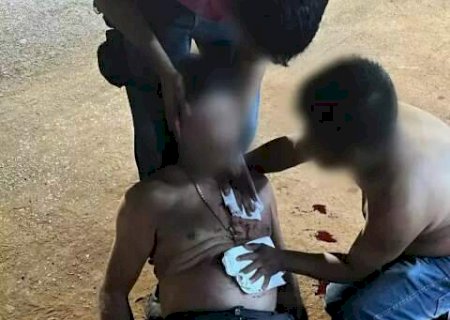 Vítima de emboscada, homem relata como foi esfaqueado nas costas pelo ex-amigo