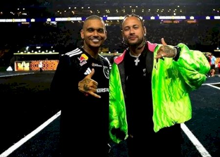 Jogadores do time de Neymar na Kings League treinam com elenco do Santos