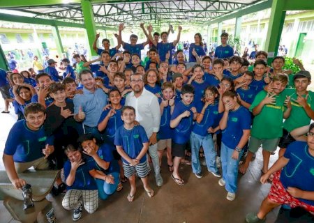 Deputado Renato Câmara 'filho da escola pública' apresenta entregas para Dourados no Dia do Estudante