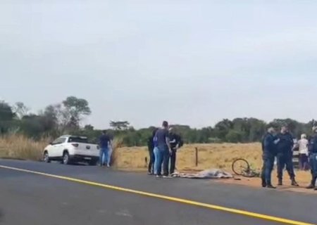 Grave acidente entre Fiat Toro e bicicleta deixa homem morto na MS-276, em Deodápolis