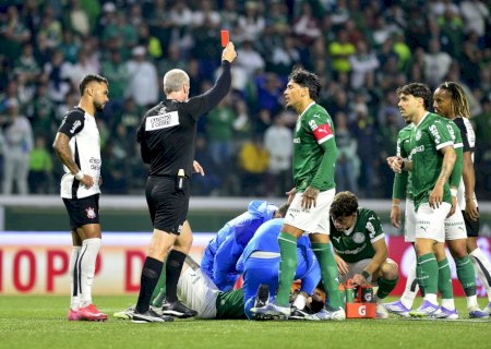 Aníbal Moreno pede desculpas à torcida por expulsão: 'Arrependido e envergonhado'