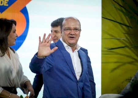 Riedel embarca para a Ásia e Barbosinha assume governo do Estado