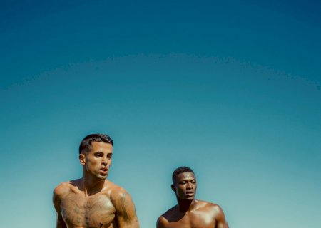 Jogadores europeus seguem nova rotina de treinos nas férias: 'Eles querem manter alto nível'