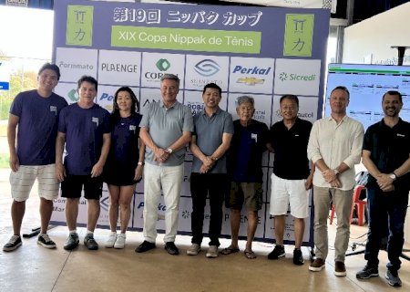 Esporte e tradição: Deputado Hashioka participa da XIX Copa Nippak de Tênis