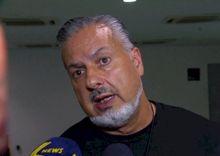 Diretor detona arbitragem brasileira: 'Deixa suspeitas'