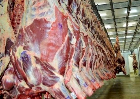 China prorroga investigação sobre importação de carne bovina até 2026