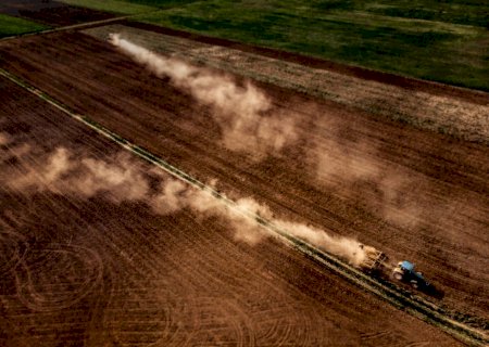 Ministério da Agricultura amplia crédito e fortalece políticas agrícolas em ano marcado por desafios