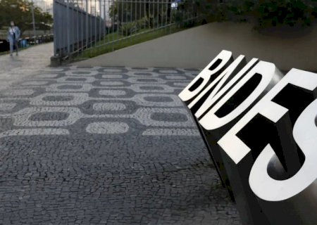 Aprovações do BNDES a exportadores atingidos pelo tarifaço chegam a quase R$ 10 bi