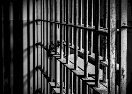 Homem é condenado a mais de 16 anos de prisão por estuprar a própria filha