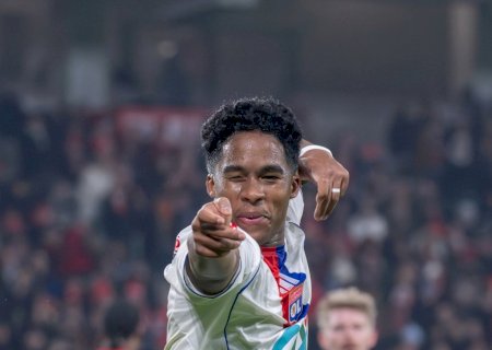 Endrick fala de Copa, diz que técnico é paizão e promete mais após gol pelo Lyon: 'Só o começo'