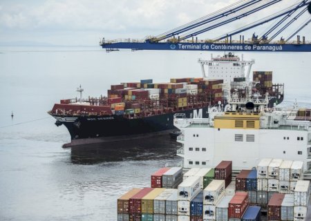 Exportações aos EUA recuam pelo sexto mês seguido e déficit triplica em janeiro