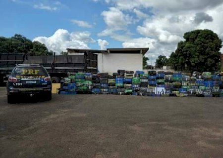 Apreensão de 4,5 toneladas de maconha desencadeia operação contra quadrilha