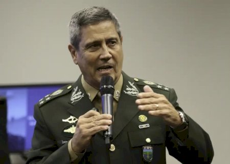 Moraes nega TV a cabo para Braga Netto na prisão