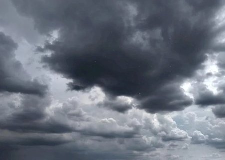 Carnaval com alerta: tempestade pode atingir MS na quinta e na sexta