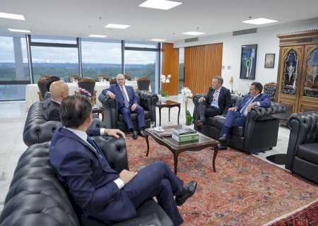 STF reúne chefes do Congresso para tratar de penduricalhos e discutir proposta de transição