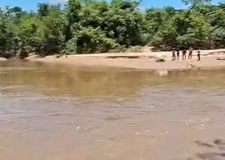 Homem morre após cair em rio durante deslizamento de barranco em MS