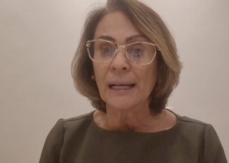 Ridicularizar evangélicos é inadmissível, diz Damares sobre desfile