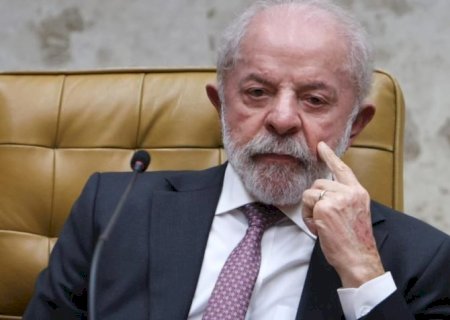 Lula confunde e chama Janja de Marisa em discurso oficial