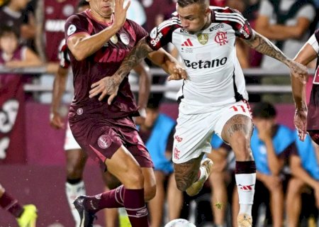 Flamengo joga mal e inicia Recopa Sul-Americana com derrota