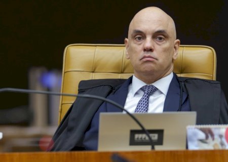 Delegado que indiciou Bolsonaro vai trabalhar no gabinete de Moraes