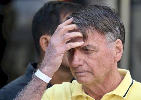 Bolsonaro foi internado porque corria risco de morrer, diz relatório da PM-DF