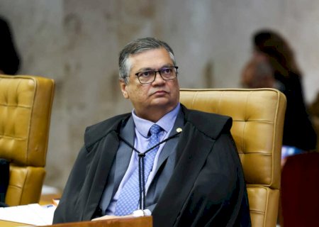 Dino põe fim à aposentadoria compulsória como punição disciplinar mais grave a juízes