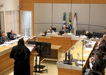 Justiça mantém indenização por ofensas raciais contra criança e reforça caráter pedagógico da reparação
