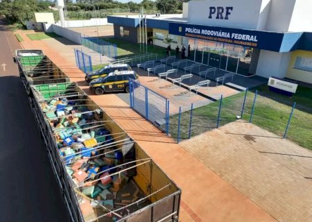 Megaoperação intercepta carreta e retira mais de 12 toneladas de maconha em Dourados