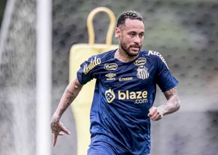 Ancelotti vê Neymar no 'caminho certo' e não descarta convocação para a Seleção